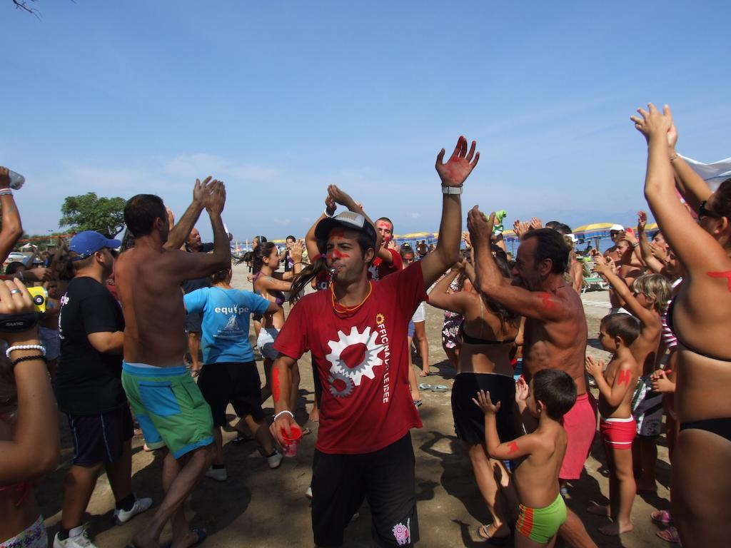 Marina Di Rossano Village Club ภายนอก รูปภาพ