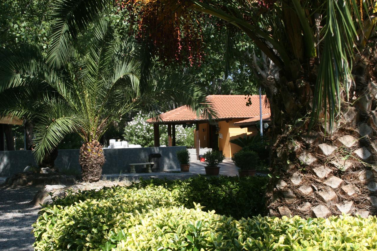 Marina Di Rossano Village Club ภายนอก รูปภาพ