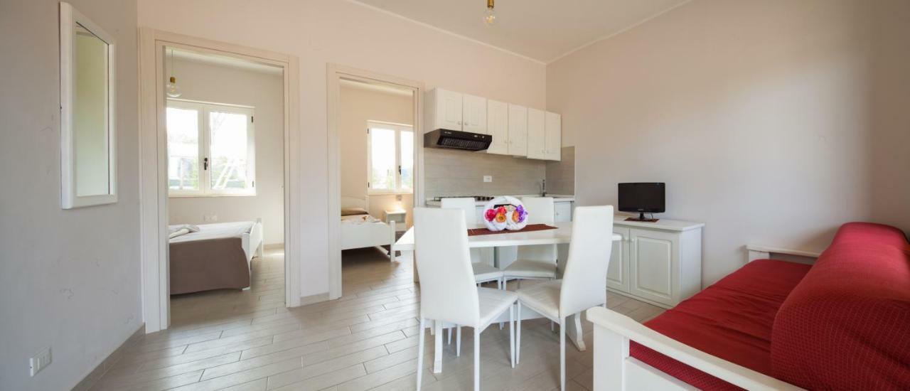 Marina Di Rossano Village Club ภายนอก รูปภาพ